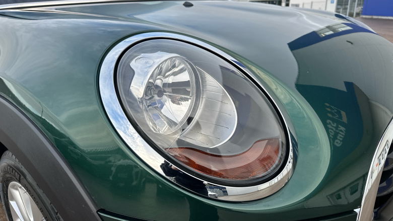 MINI Hatchback 1.5 Cooper 5dr Petrol Hatchback